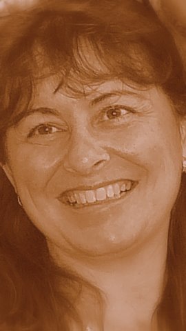 About Lorri